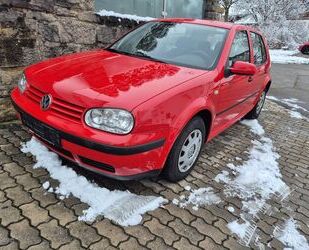 VW Volkswagen Golf 1.4 / 1. Hand / HU AU - Feb. 2027 Gebrauchtwagen