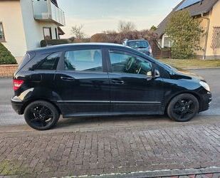 Mercedes-Benz Mercedes-Benz B 180 CDI - Gebrauchtwagen