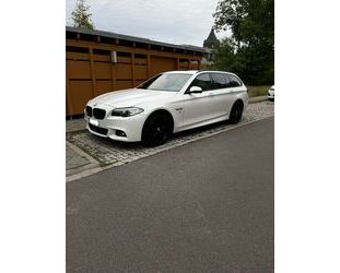 BMW BMW 520d/F11/M-Paket/HeadUp/AutoM.. Gebrauchtwagen