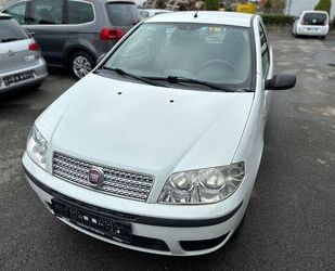 Fiat Fiat Punto 1,2 Klima ,Gasanlage Gebrauchtwagen