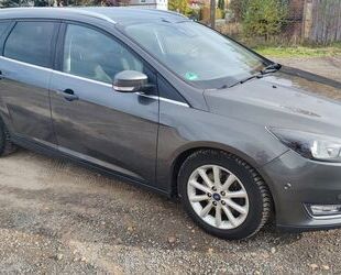 Ford Ford Focus 2,0 TDCi 110kW PowerSh. Titanium Turni. Gebrauchtwagen