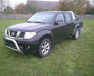 Nissan Nissan Navara Pickup Double Cab SE 4X4 lkw zulassu Gebrauchtwagen