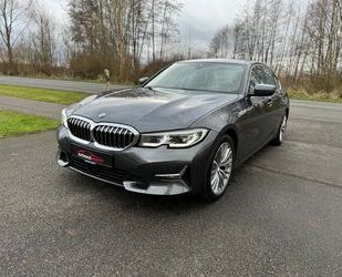 BMW BMW 320 Baureihe 3 Lim. 320 d xDrive Luxury Line Gebrauchtwagen