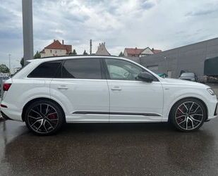 Audi Audi SQ7 TDI quattro Exclusive Voll 7 Sitzer TV RS Gebrauchtwagen