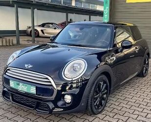 Mini MINI Cooper John Cooper Works Pano Navi SHZ Wired Gebrauchtwagen