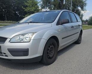 Ford Ford Focus TÜV 01/25* EFH*ZV*Servo* Gebrauchtwagen