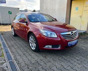 Opel Opel Insignia A Sports Tourer Cosmo 4x4 *TÜV 07/26 Gebrauchtwagen