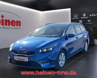 Kia Kia ceed Sporty Wagon 1.5 T-GDI DCT NAVI LED PDC Gebrauchtwagen