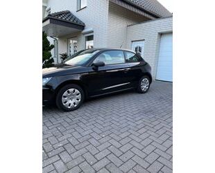 Audi Audi A1 1.2 TFSI Attraction Gebrauchtwagen