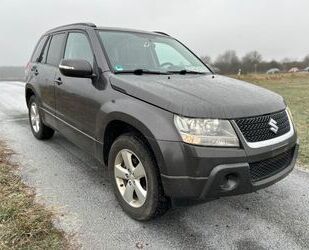 Suzuki Suzuki Grand Vitara 2.4 VVT Club Gebrauchtwagen