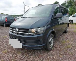 VW Volkswagen T6 Multivan DSG Rollstuhl Behindertenge Gebrauchtwagen