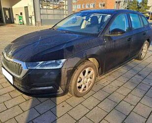 Skoda Skoda Octavia Combi Ambition 2.0 TDI AHK Org 90km Gebrauchtwagen