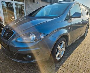 Seat Seat Altea XL Stylance / Style AHK PDC TEMP ALLWET Gebrauchtwagen