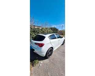 Alfa Romeo Alfa Romeo Giulietta 1.6 JTDM 16V Turismo Turismo Gebrauchtwagen