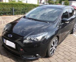 Ford Ford Focus 2,0 EB ST Leder-Sport-Paket Turnier ST Gebrauchtwagen