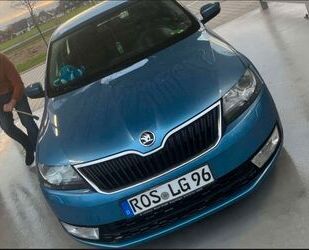 Skoda Skoda Rapid 1.4 TDI Ambition Spaceback Ambition Gebrauchtwagen