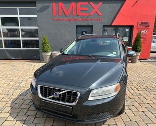 Volvo Volvo V70 Kombi Kinetic 2.4 163 PS Klima Tüv neu A Gebrauchtwagen