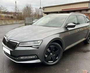 Skoda Skoda Superb Combi 2.0TDI DSG 4x4 voll Premium Edi Gebrauchtwagen