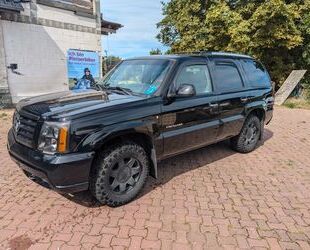 Cadillac Cadillac Escalade 6.0 V8 Autom. - Gebrauchtwagen