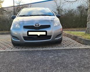 Toyota Toyota Yaris 1,33-l-Dual-VVT-i Cool Cool Gebrauchtwagen