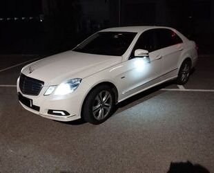 Mercedes-Benz Mercedes-Benz E 250 CGI #Bi-Xenon#ILS#PDC#Ambiente Gebrauchtwagen