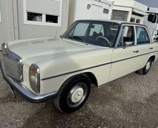 Mercedes-Benz Mercedes-Benz 220D 8 W115 