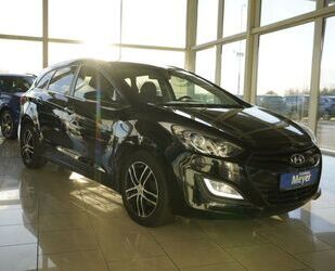 Hyundai Hyundai i30 CW 1.6GDI Style aAHK/Navi/Xenon/Winter Gebrauchtwagen