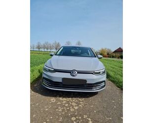 VW Volkswagen Golf Life 1.5 l TGI + Standheizung+Anh Gebrauchtwagen