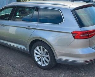 VW Volkswagen Passat Variant 2.0 TDI SCR Highline Var Gebrauchtwagen