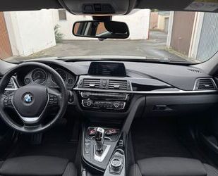 BMW BMW 3 Touring 318d Sport Line/aut/navi/LED/pano/ah Gebrauchtwagen