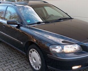 Volvo Volvo V70 2.4 Comfort LPG Gasanlage Autom Leder Eg Gebrauchtwagen