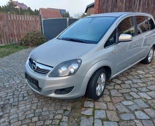 Opel Opel Zafira Tourer 1.6 Selection Selection Gebrauchtwagen