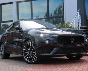 Maserati Maserati Levante 3.8 V8 Trofeo Q4 Auto Gebrauchtwagen