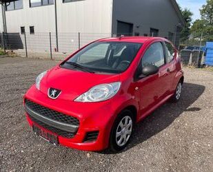 Peugeot Peugeot 107 Petit Filou TÜV FRISCH/WENIG KILOMETER Gebrauchtwagen