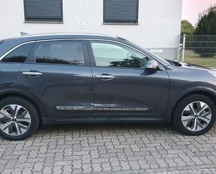 Kia Kia Niro e-Niro Spirit,Voll-Leder, Keyless, JBL So Gebrauchtwagen