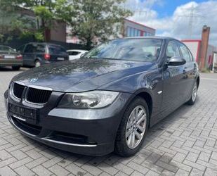 BMW BMW 318 Baureihe 3 Lim. 318i 2. HAND/NAVI/PDC/TÜV Gebrauchtwagen