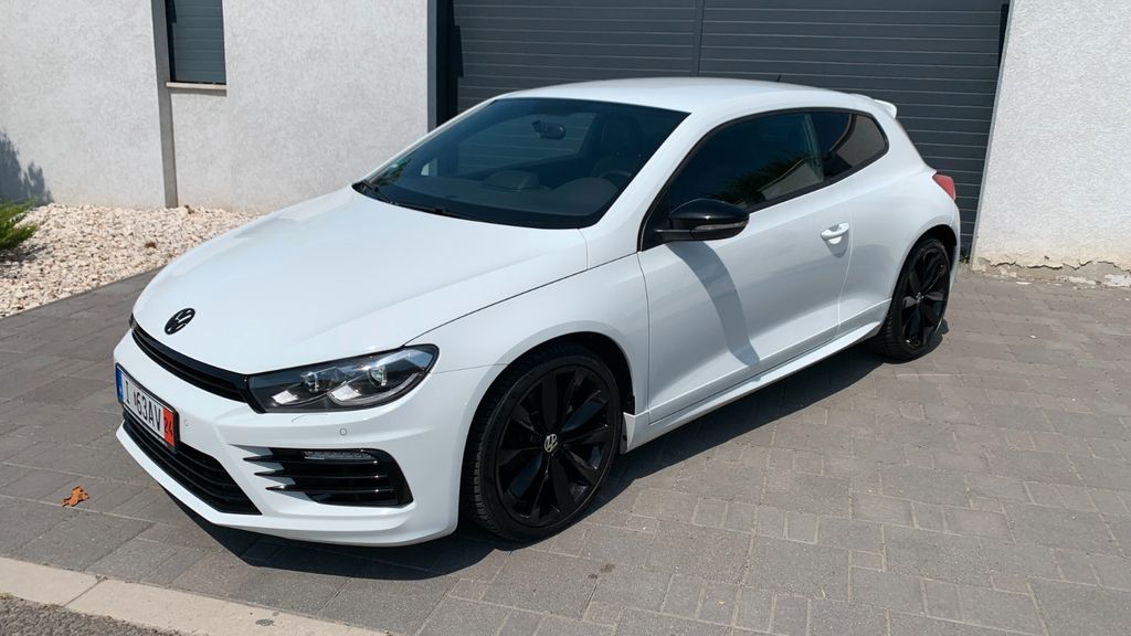 Scirocco R