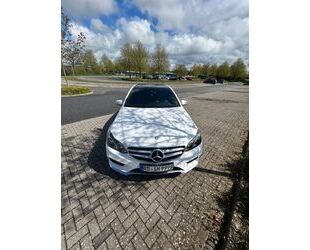 Mercedes-Benz Mercedes-Benz E 220 BlueTEC AMG-Paket ab Werk Gebrauchtwagen