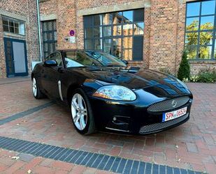 Jaguar Jaguar XKR 4.2 Coupe Leder Bi-xenon Navi Gebrauchtwagen