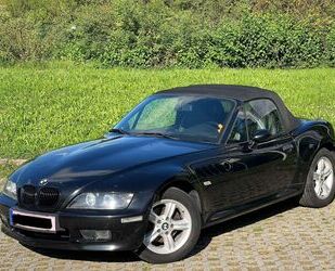 BMW BMW Z3 roadster 1.8 Tüv Neu Kettensat Neu Gebrauchtwagen