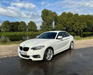 BMW BMW 220d Steptronic Coupé M Sport Gebrauchtwagen