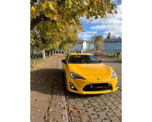 Toyota Toyota GT86 2,0-l-Boxermotor - sunrise yellow - Gebrauchtwagen