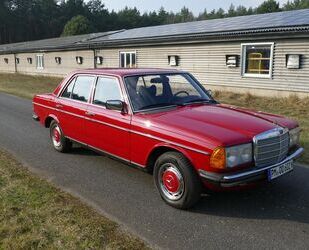 Mercedes-Benz Mercedes-Benz W123 230 Gebrauchtwagen