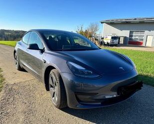 Tesla Tesla Model 3 Hinterradantrieb RWD RWD Gebrauchtwagen