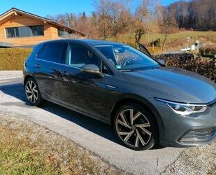 VW Volkswagen Golf 8 VIII 1.5 TSI OPF 96kW Style Gebrauchtwagen