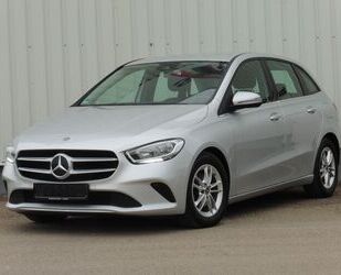 Mercedes-Benz Mercedes-Benz B 180 d 7G-DCT 1-Hand Teilleder Navi Gebrauchtwagen