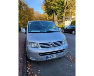 VW Volkswagen T5 Caravelle 2,5l 5 Zylinder Gebrauchtwagen