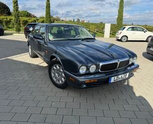 Jaguar Jaguar XJ8 3.2 Gebrauchtwagen