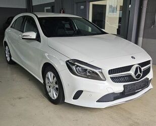 Mercedes-Benz Mercedes-Benz A 180 BE Aut. Style+LED+Navi+Tempoma Gebrauchtwagen