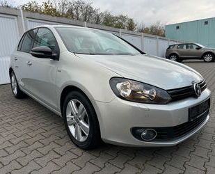 VW Volkswagen Golf 1.6 TDI *1.Hand*Euro5*PDC*SHZ*Klim Gebrauchtwagen